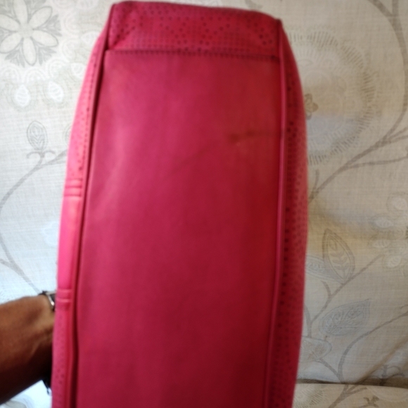 Coach Pink Shoulder Bag - Picture 6 of 10